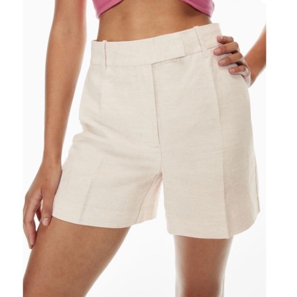NEW Aritzia Wilfred Layover Linen Blend 3” Shorts in Natural Ecru NWT 10 12